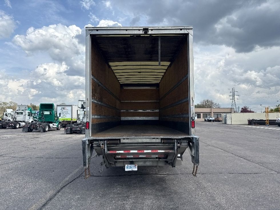Medium Duty Box Truck-Light and Medium Duty Trucks-International-2020-MV607-Romulus-MI-234,477\n\t\tmiles-$ 43,000 - Image 8