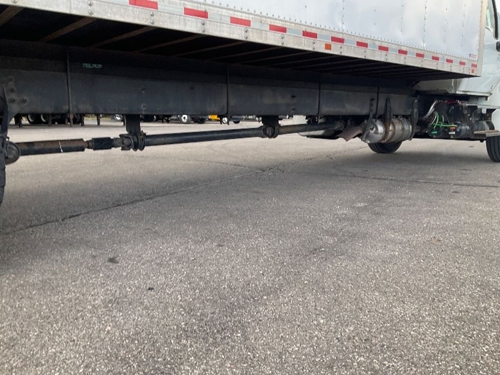 Medium Duty Box Truck-Light and Medium Duty Trucks-International-2020-MV607-Romulus-MI-45,275\n\t\tmiles-$ 53,500 - Image 14