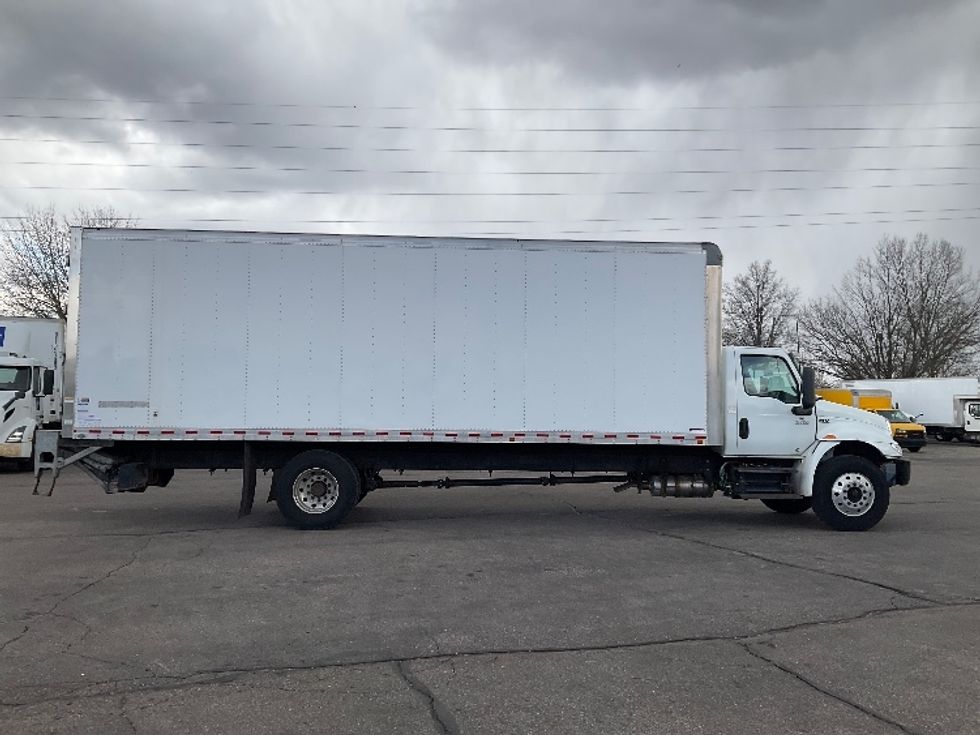 Medium Duty Box Truck-Light and Medium Duty Trucks-International-2020-MV607-Romulus-MI-45,275\n\t\tmiles-$ 53,500 - Image 15