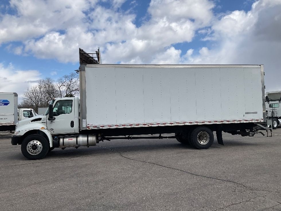 Medium Duty Box Truck-Light and Medium Duty Trucks-International-2020-MV607-Romulus-MI-45,275\n\t\tmiles-$ 53,500 - Image 4