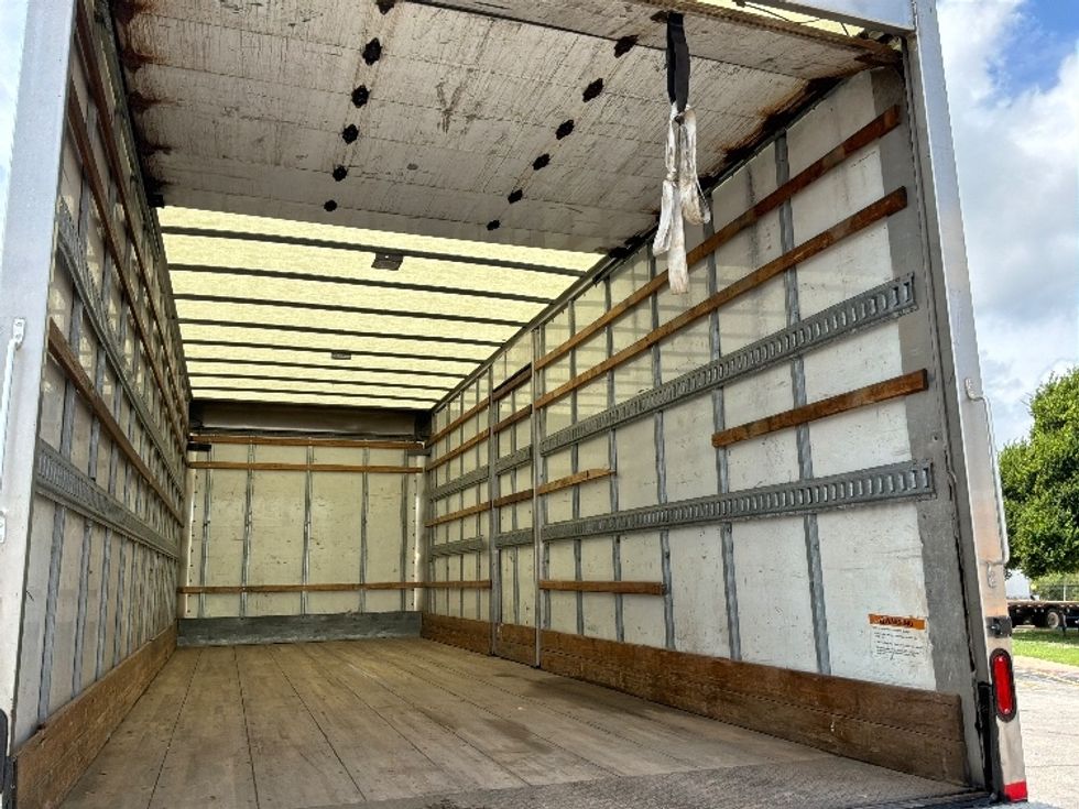 Medium Duty Box Truck-Light and Medium Duty Trucks-International-2020-MV607-Round Rock-TX-164,749\n\t\tmiles-$ 53,750 - Image 11