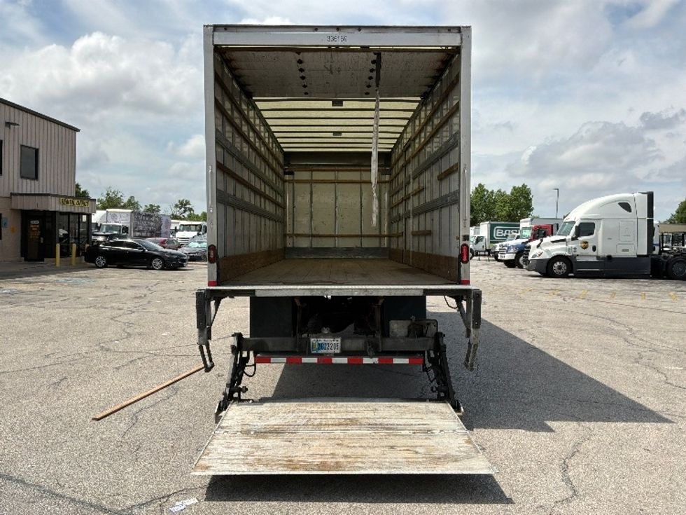 Medium Duty Box Truck-Light and Medium Duty Trucks-International-2020-MV607-Round Rock-TX-164,749\n\t\tmiles-$ 53,750 - Image 9