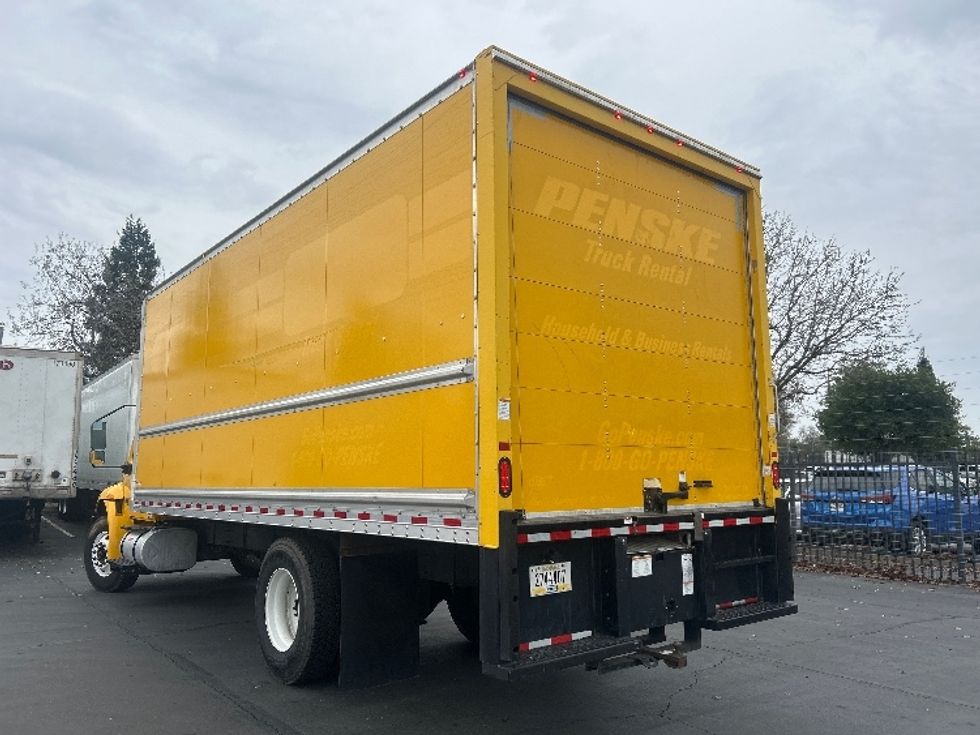 Medium Duty Box Truck-Light and Medium Duty Trucks-International-2020-MV607-Sacramento-CA-181,983\n\t\tmiles-$ 31,500 - Image 6