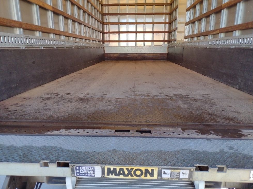 Medium Duty Box Truck-Light and Medium Duty Trucks-International-2020-MV607-Saginaw-MI-152,407\n\t\tmiles-$ 43,250 - Image 10