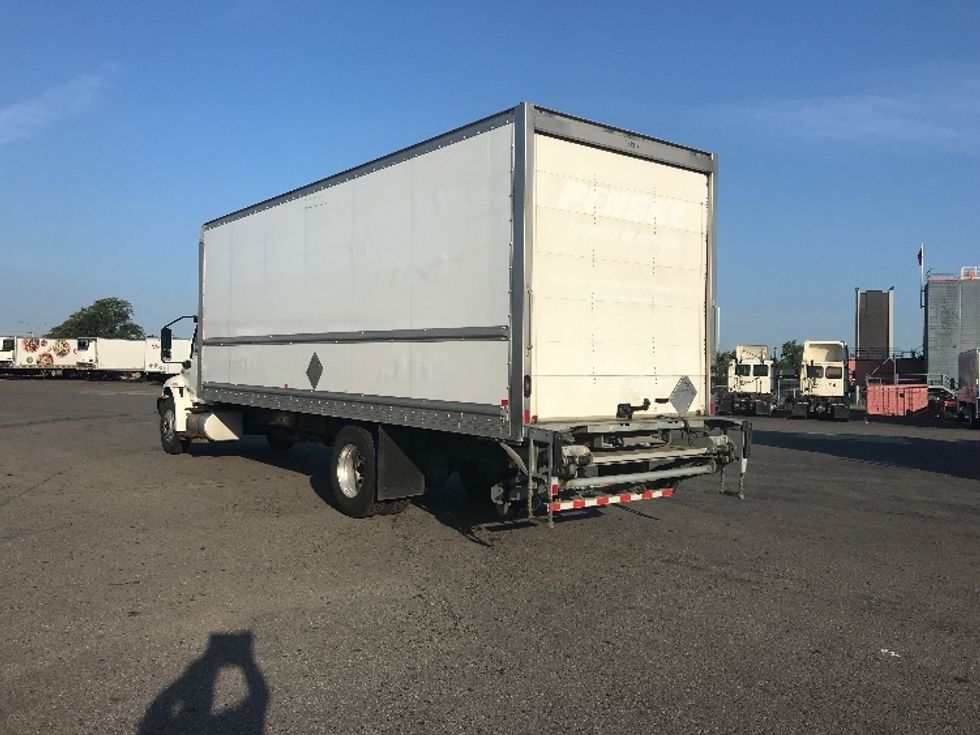 Medium Duty Box Truck-Light and Medium Duty Trucks-International-2020-MV607-Saint Laurent-PQ-180,819\n\t\tkm-$ 68,250 - Image 6