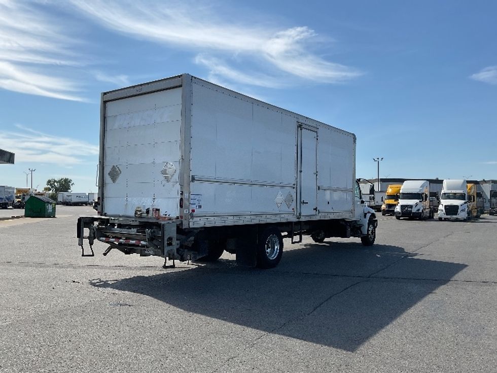 Medium Duty Box Truck-Light and Medium Duty Trucks-International-2020-MV607-Saint Laurent-PQ-181,710\n\t\tkm-$ 68,250 - Image 13