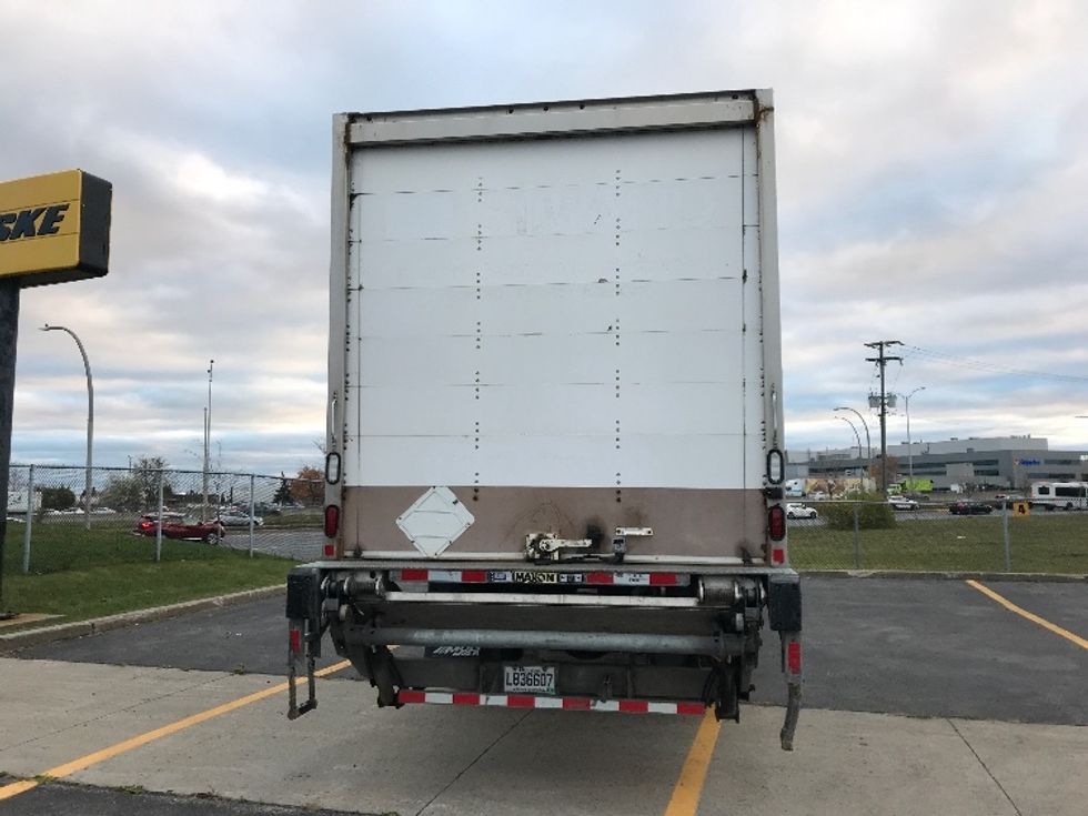 Medium Duty Box Truck-Light and Medium Duty Trucks-International-2020-MV607-Saint Laurent-PQ-207,780\n\t\tkm-$ 61,750 - Image 7