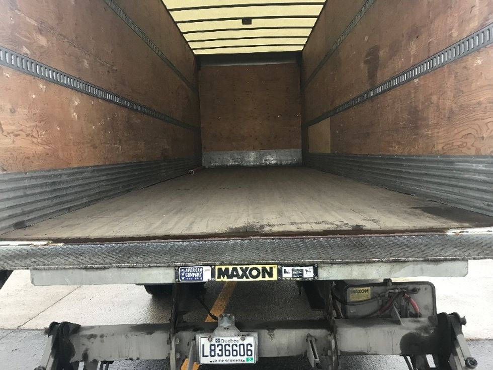 Medium Duty Box Truck-Light and Medium Duty Trucks-International-2020-MV607-Saint Laurent-PQ-217,731\n\t\tkm-$ 60,500 - Image 10