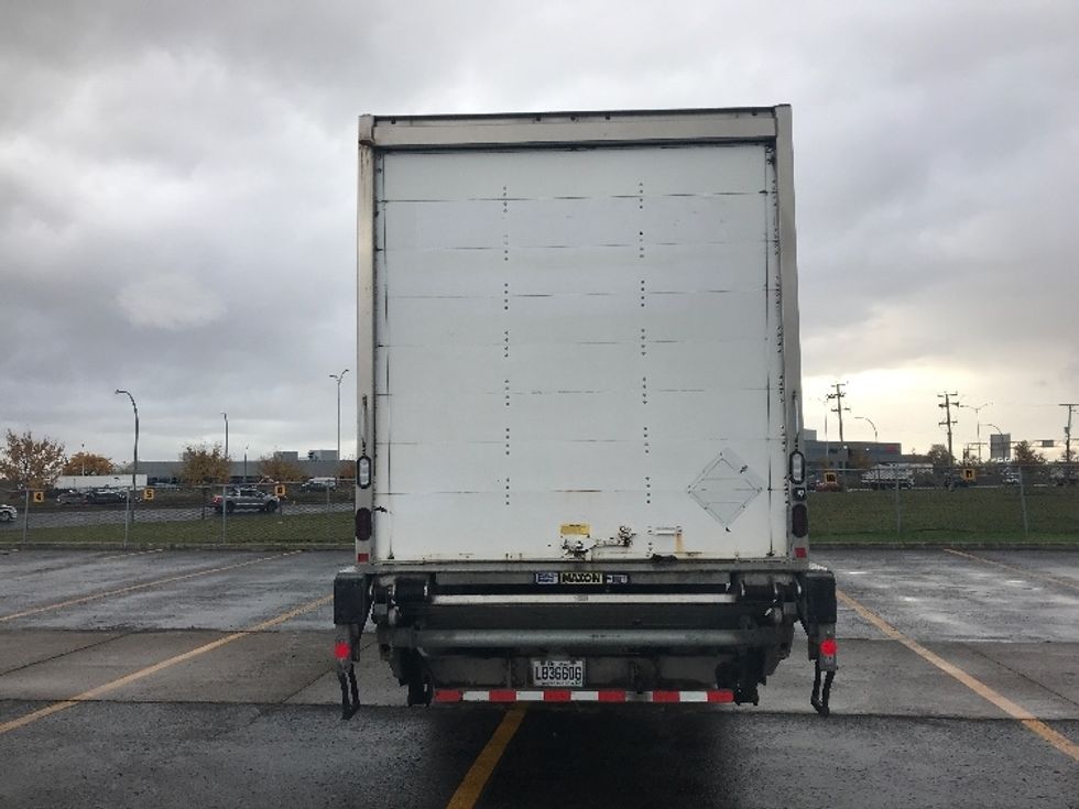 Medium Duty Box Truck-Light and Medium Duty Trucks-International-2020-MV607-Saint Laurent-PQ-217,731\n\t\tkm-$ 60,500 - Image 7