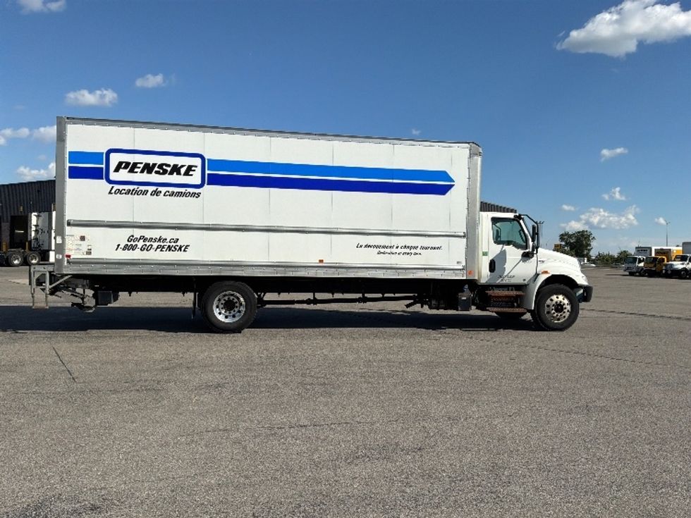 Medium Duty Box Truck-Light and Medium Duty Trucks-International-2020-MV607-Saint Laurent-PQ-235,565\n\t\tkm-$ 55,750 - Image 15