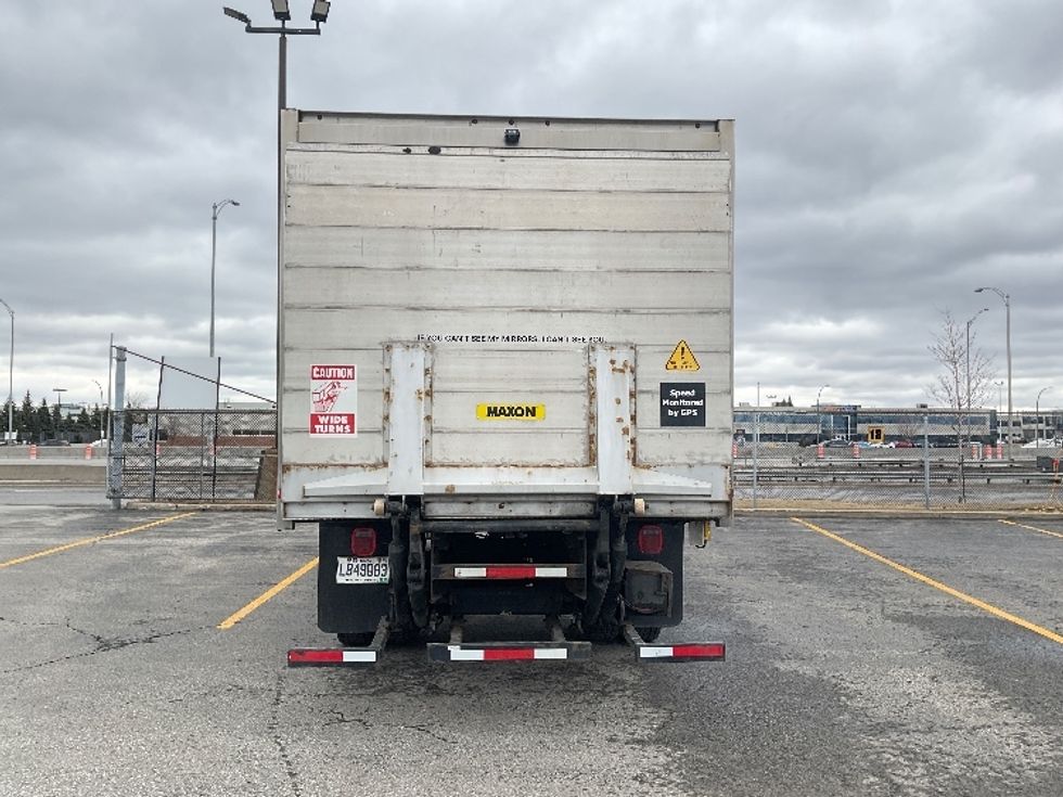 Medium Duty Box Truck-Light and Medium Duty Trucks-International-2020-MV607-Saint Laurent-PQ-24,773\n\t\tkm-$ 79,250 - Image 7