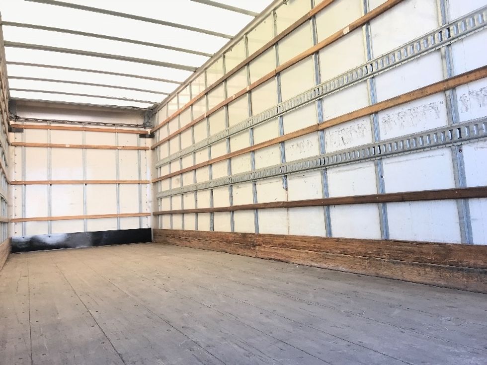 Medium Duty Box Truck-Light and Medium Duty Trucks-International-2020-MV607-Saint Laurent-PQ-251,890\n\t\tkm-$ 55,250 - Image 12