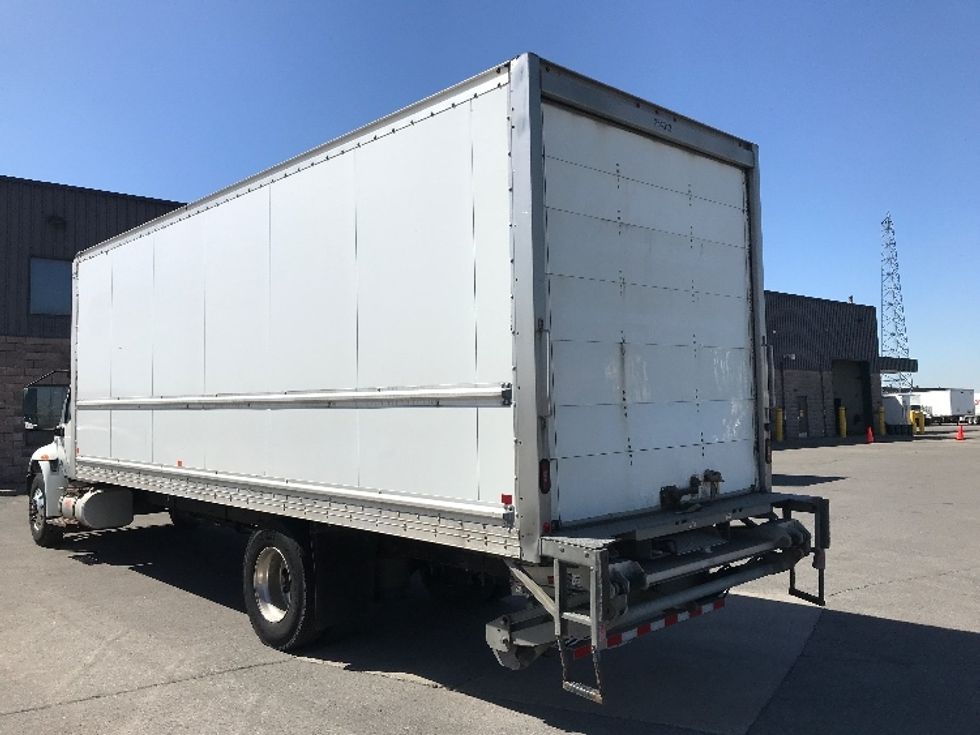 Medium Duty Box Truck-Light and Medium Duty Trucks-International-2020-MV607-Saint Laurent-PQ-251,890\n\t\tkm-$ 55,250 - Image 6