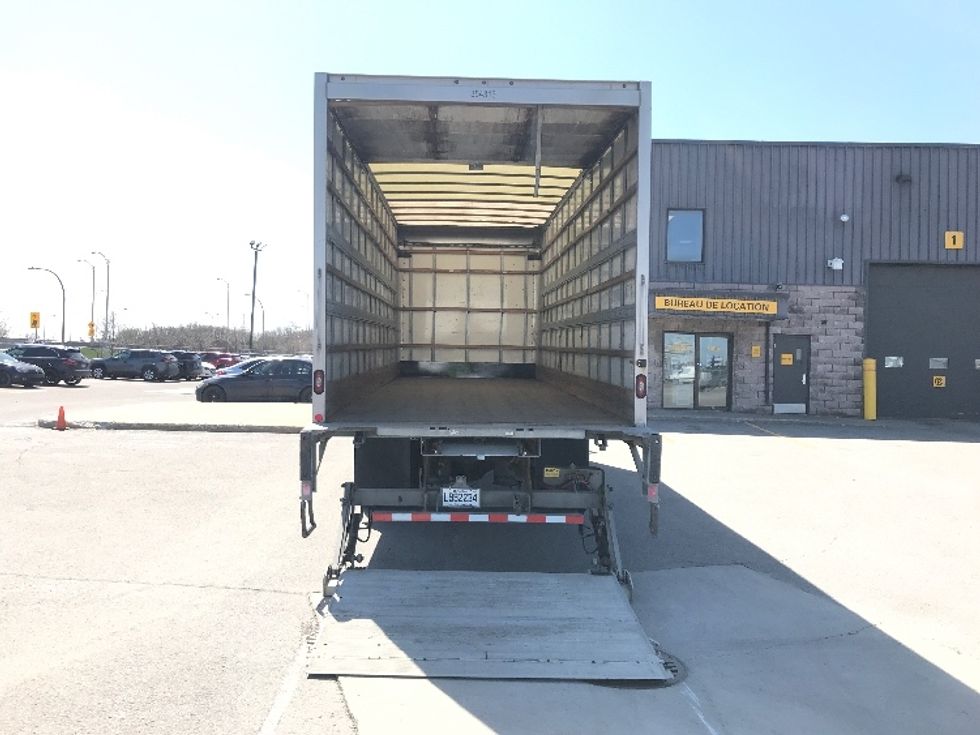 Medium Duty Box Truck-Light and Medium Duty Trucks-International-2020-MV607-Saint Laurent-PQ-251,890\n\t\tkm-$ 55,250 - Image 9