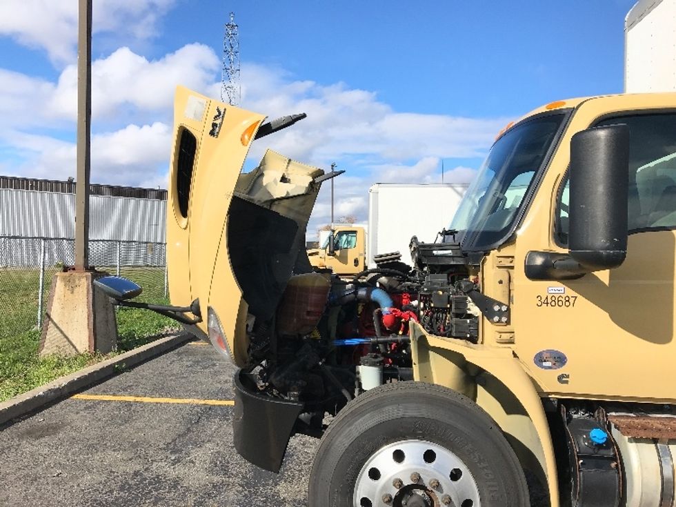 Medium Duty Box Truck-Light and Medium Duty Trucks-International-2020-MV607-Saint Laurent-PQ-272,528\n\t\tkm-$ 55,500 - Image 24