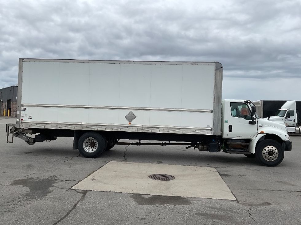 Medium Duty Box Truck-Light and Medium Duty Trucks-International-2020-MV607-Saint Laurent-PQ-293,928\n\t\tkm-$ 54,750 - Image 15