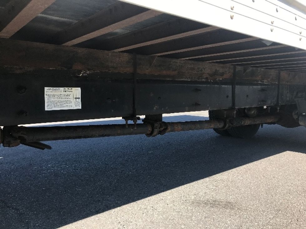 Medium Duty Box Truck-Light and Medium Duty Trucks-International-2020-MV607-Saint Laurent-PQ-293,928\n\t\tkm-$ 54,750 - Image 5