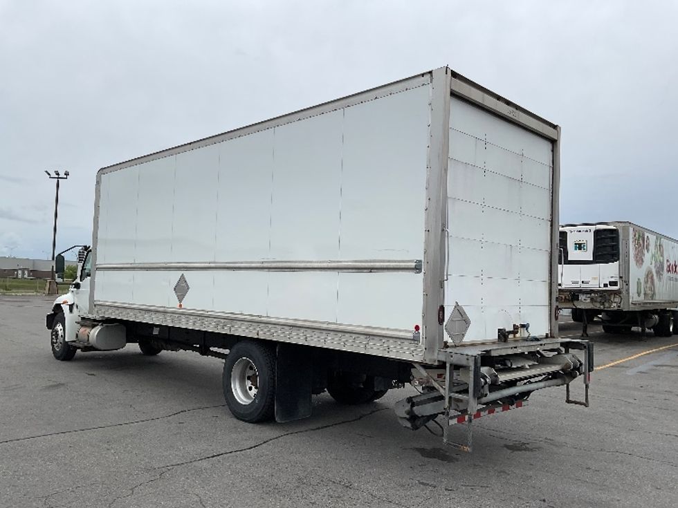 Medium Duty Box Truck-Light and Medium Duty Trucks-International-2020-MV607-Saint Laurent-PQ-293,928\n\t\tkm-$ 54,750 - Image 6