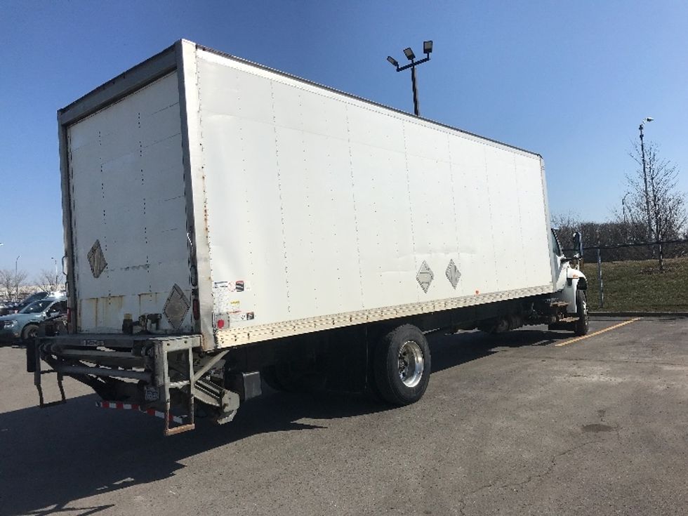 Medium Duty Box Truck-Light and Medium Duty Trucks-International-2020-MV607-Saint Laurent-PQ-420,756\n\t\tkm-$ 36,750 - Image 13