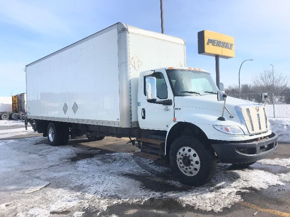 Medium Duty Box Truck-Light and Medium Duty Trucks-International-2020-MV607-Saint Laurent-PQ-435,461\n\t\tkm-$ 35,000 - Image 1