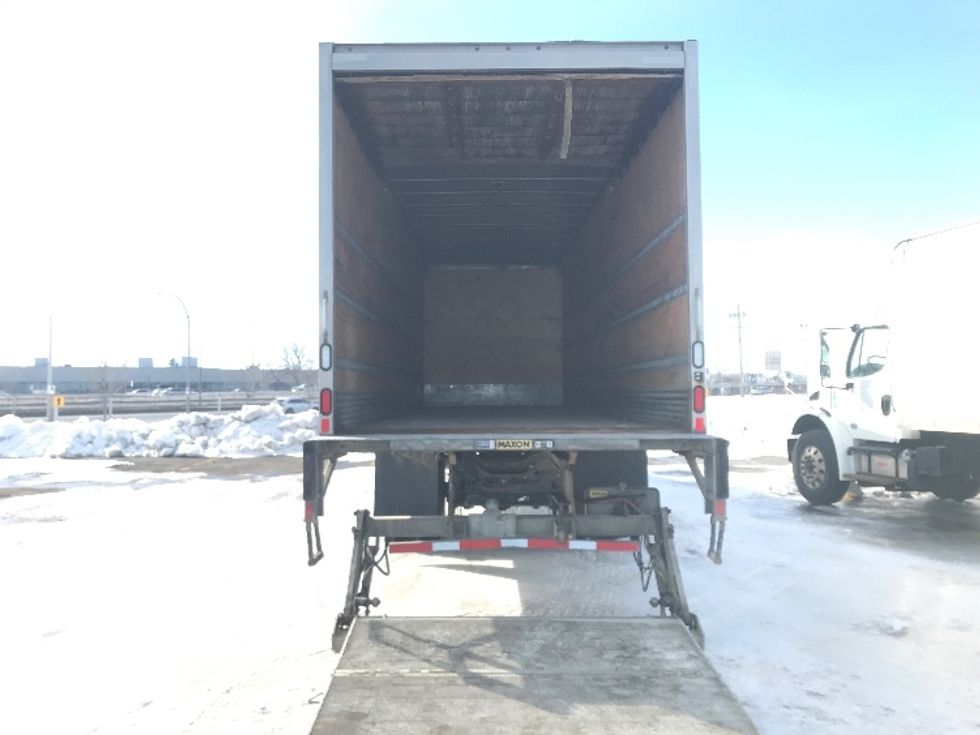 Medium Duty Box Truck-Light and Medium Duty Trucks-International-2020-MV607-Saint Laurent-PQ-435,461\n\t\tkm-$ 35,000 - Image 9