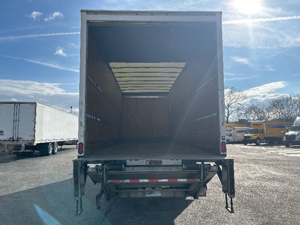 Medium Duty Box Truck-Light and Medium Duty Trucks-International-2020-MV607-Salem-VA-132,914\n\t\tmiles-$ 54,750 - Image 8