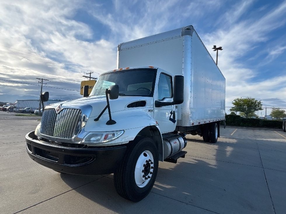 Medium Duty Box Truck-Light and Medium Duty Trucks-International-2020-MV607-Salt Lake City-UT-140,824\n\t\tmiles-$ 56,750 - Image 3