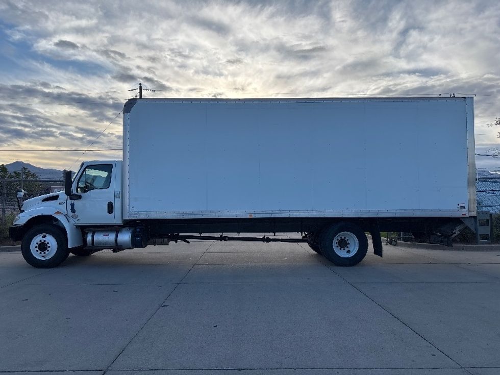 Medium Duty Box Truck-Light and Medium Duty Trucks-International-2020-MV607-Salt Lake City-UT-141,280\n\t\tmiles-$ 56,750 - Image 4