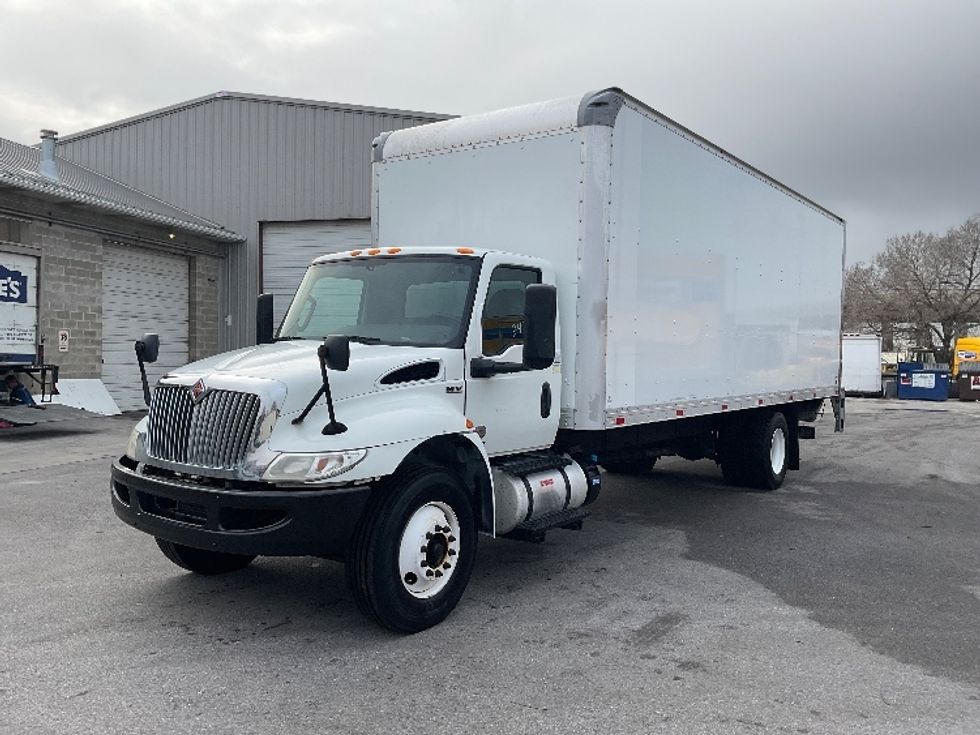 Medium Duty Box Truck-Light and Medium Duty Trucks-International-2020-MV607-Salt Lake City-UT-147,092\n\t\tmiles-$ 54,250 - Image 3