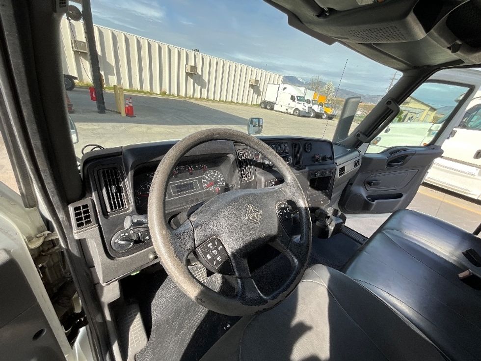 Medium Duty Box Truck-Light and Medium Duty Trucks-International-2020-MV607-Salt Lake City-UT-147,362\n\t\tmiles-$ 54,250 - Image 16