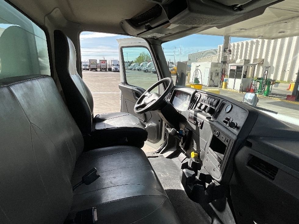 Medium Duty Box Truck-Light and Medium Duty Trucks-International-2020-MV607-Salt Lake City-UT-147,362\n\t\tmiles-$ 54,250 - Image 20