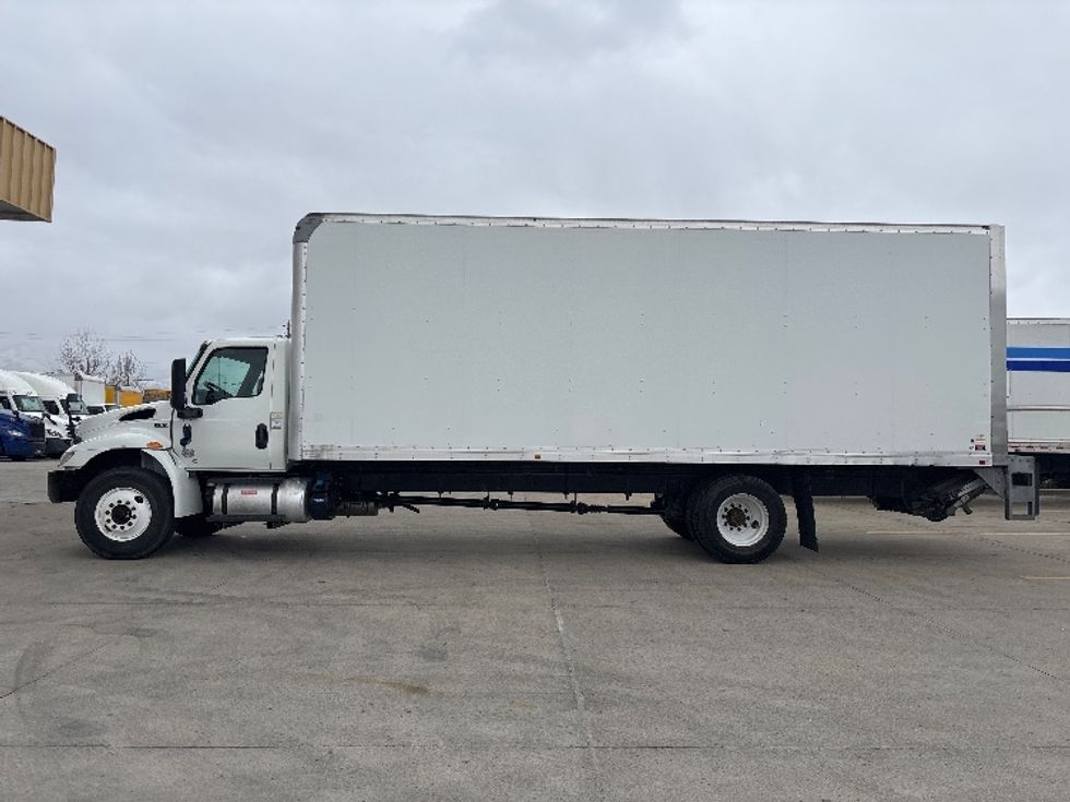 Medium Duty Box Truck-Light and Medium Duty Trucks-International-2020-MV607-Salt Lake City-UT-154,343\n\t\tmiles-$ 53,000 - Image 4