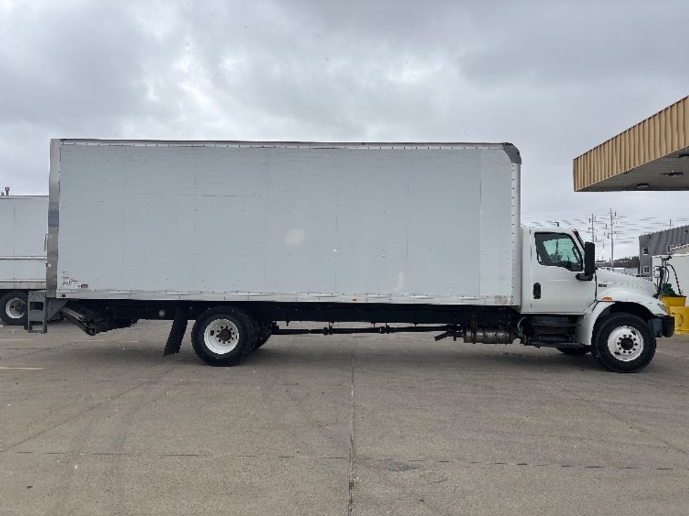 Medium Duty Box Truck-Light and Medium Duty Trucks-International-2020-MV607-Salt Lake City-UT-154,343\n\t\tmiles-$ 53,000 - Image 15