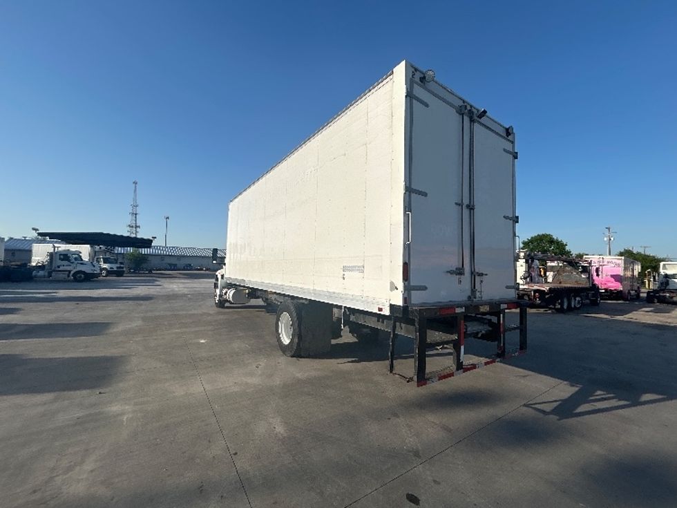 Medium Duty Box Truck-Light and Medium Duty Trucks-International-2020-MV607-San Antonio-TX-137,984\n\t\tmiles-$ 53,250 - Image 6