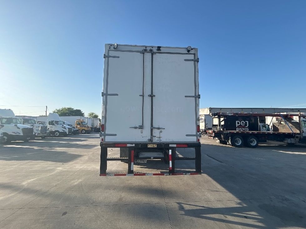 Medium Duty Box Truck-Light and Medium Duty Trucks-International-2020-MV607-San Antonio-TX-137,984\n\t\tmiles-$ 53,250 - Image 7