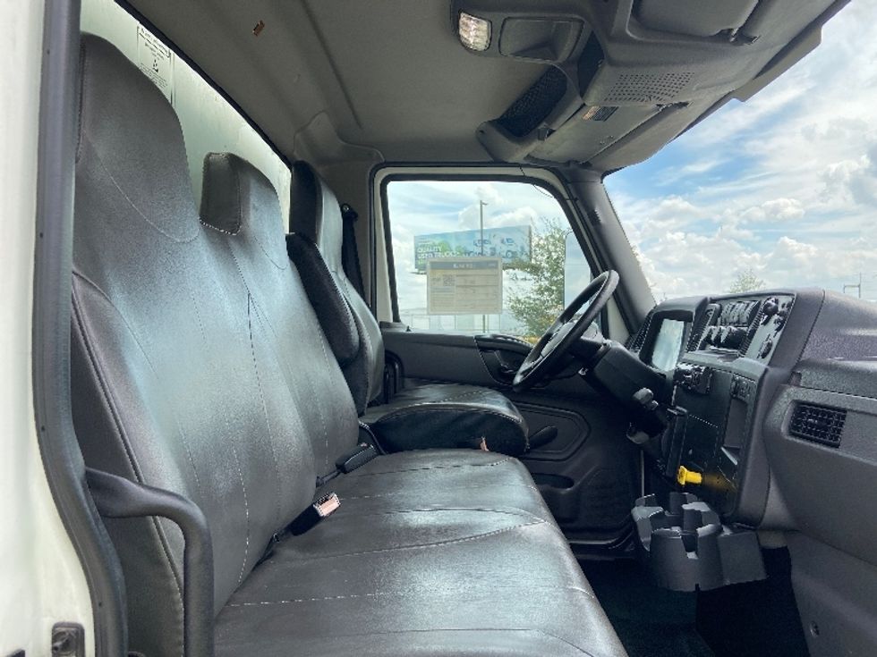 Medium Duty Box Truck-Light and Medium Duty Trucks-International-2020-MV607-San Antonio-TX-150,687\n\t\tmiles-$ 64,500 - Image 22