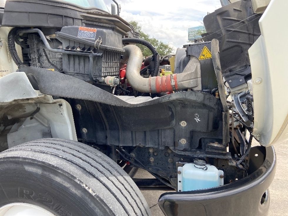 Medium Duty Box Truck-Light and Medium Duty Trucks-International-2020-MV607-San Antonio-TX-150,687\n\t\tmiles-$ 64,500 - Image 23
