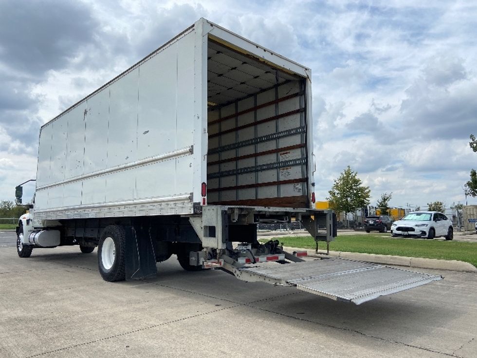 Medium Duty Box Truck-Light and Medium Duty Trucks-International-2020-MV607-San Antonio-TX-150,687\n\t\tmiles-$ 64,500 - Image 9