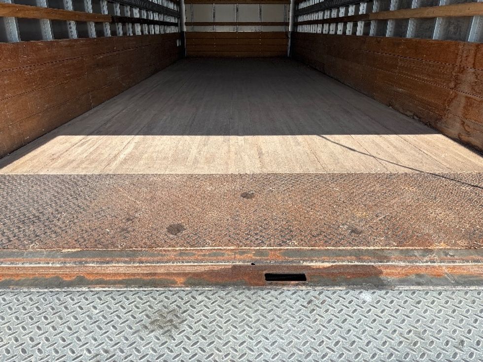 Medium Duty Box Truck-Light and Medium Duty Trucks-International-2020-MV607-San Antonio-TX-155,010\n\t\tmiles-$ 53,250 - Image 10