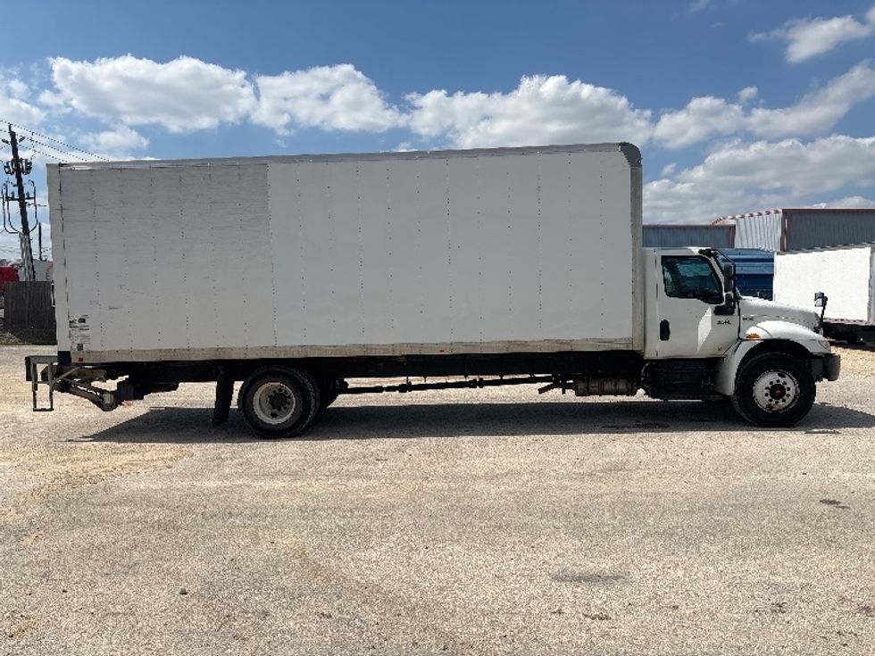 Medium Duty Box Truck-Light and Medium Duty Trucks-International-2020-MV607-San Antonio-TX-155,010\n\t\tmiles-$ 53,250 - Image 15