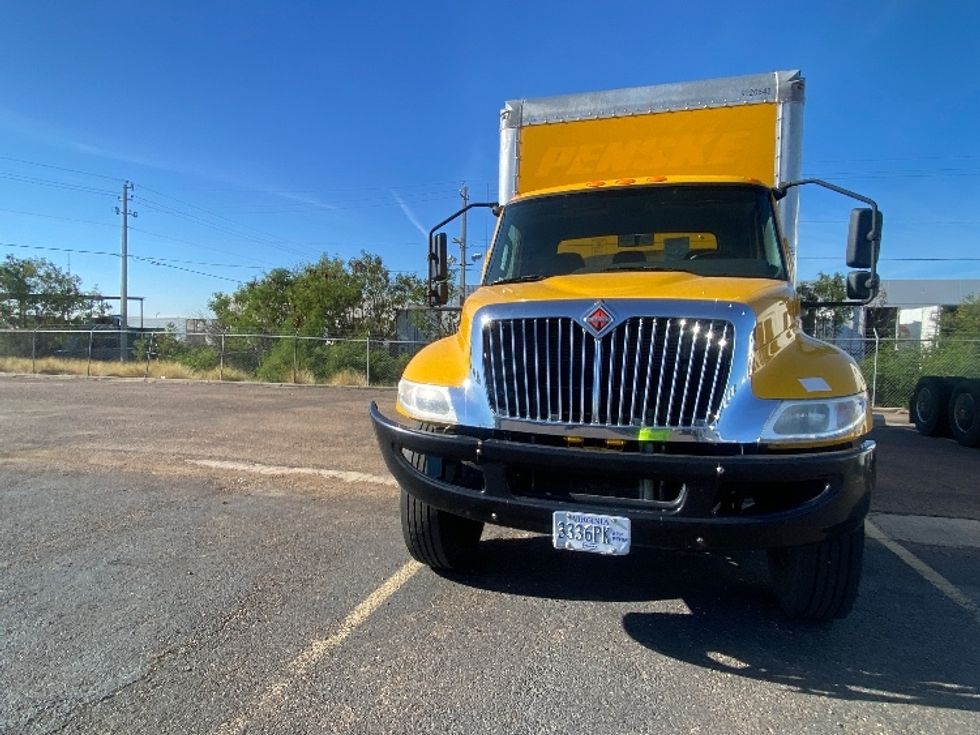 Medium Duty Box Truck-Light and Medium Duty Trucks-International-2020-MV607-San Antonio-TX-179,266\n\t\tmiles-$ 32,000 - Image 2