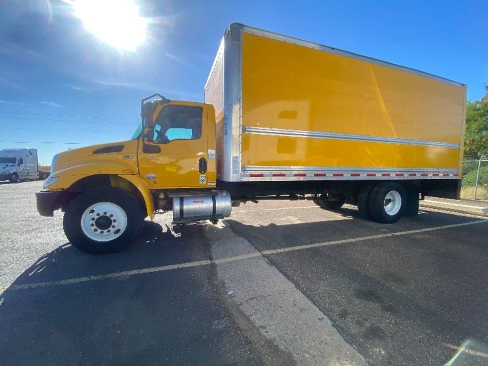 Medium Duty Box Truck-Light and Medium Duty Trucks-International-2020-MV607-San Antonio-TX-179,266\n\t\tmiles-$ 32,000 - Image 4