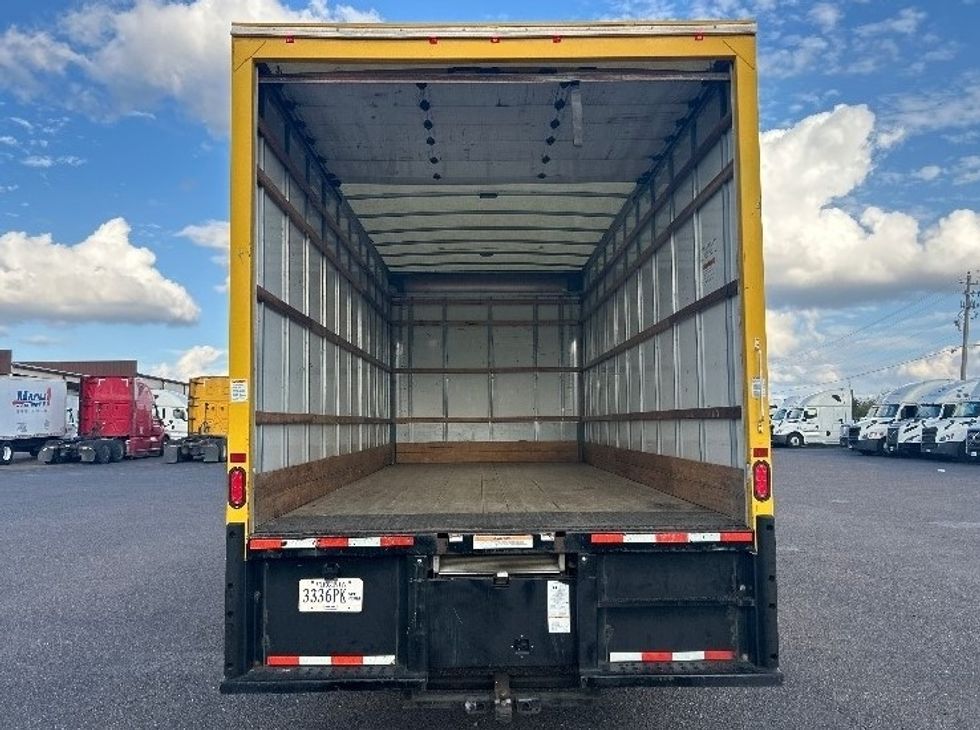Medium Duty Box Truck-Light and Medium Duty Trucks-International-2020-MV607-San Antonio-TX-179,266\n\t\tmiles-$ 32,000 - Image 8