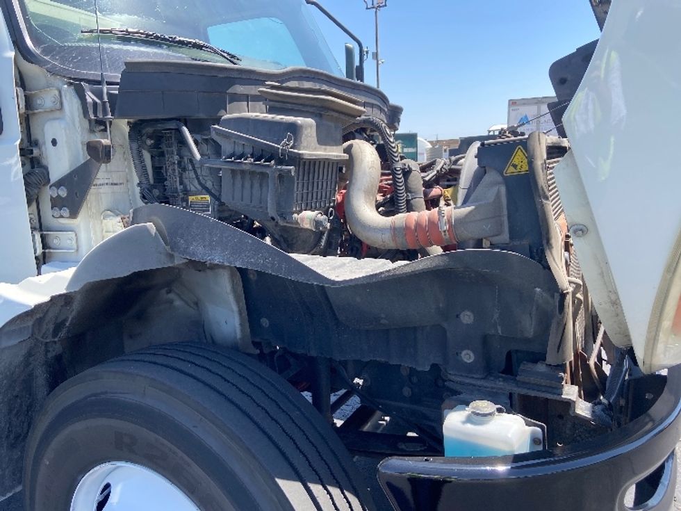 Medium Duty Box Truck-Light and Medium Duty Trucks-International-2020-MV607-San Antonio-TX-217,941\n\t\tmiles-$ 49,500 - Image 23