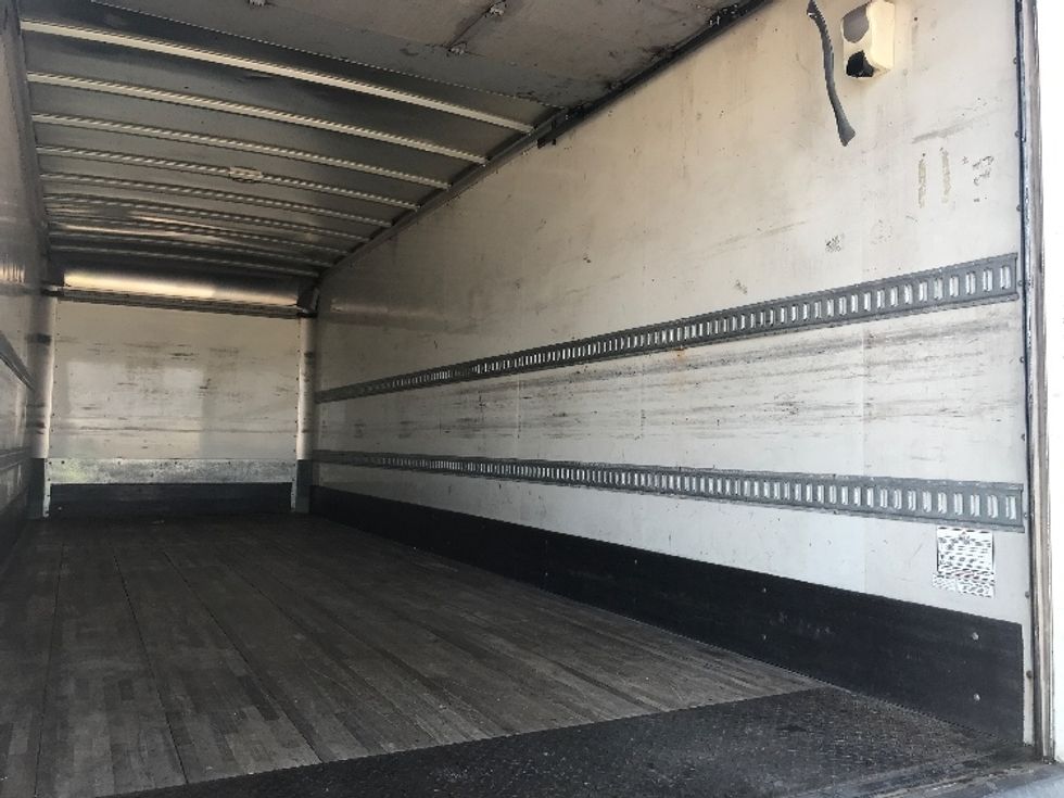 Medium Duty Box Truck-Light and Medium Duty Trucks-International-2020-MV607-San Antonio-TX-240,553\n\t\tmiles-$ 39,500 - Image 12