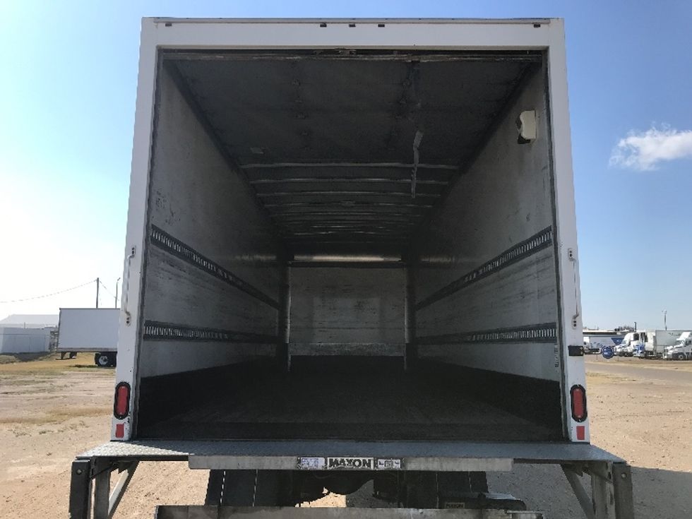 Medium Duty Box Truck-Light and Medium Duty Trucks-International-2020-MV607-San Antonio-TX-240,553\n\t\tmiles-$ 39,500 - Image 8