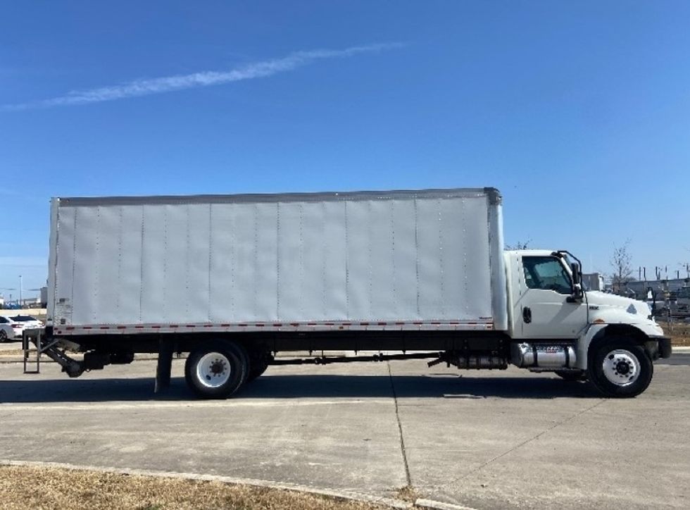 Medium Duty Box Truck-Light and Medium Duty Trucks-International-2020-MV607-San Antonio-TX-259,876\n\t\tmiles-$ 30,250 - Image 15