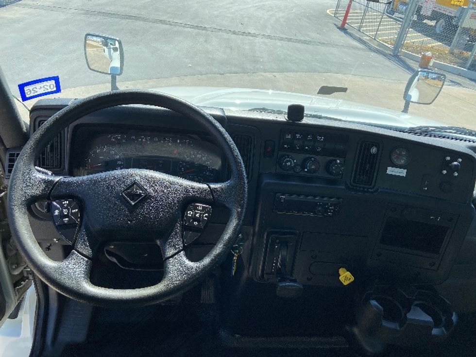 Medium Duty Box Truck-Light and Medium Duty Trucks-International-2020-MV607-San Antonio-TX-259,876\n\t\tmiles-$ 30,250 - Image 18