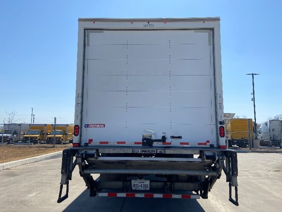 Medium Duty Box Truck-Light and Medium Duty Trucks-International-2020-MV607-San Antonio-TX-259,876\n\t\tmiles-$ 30,250 - Image 7