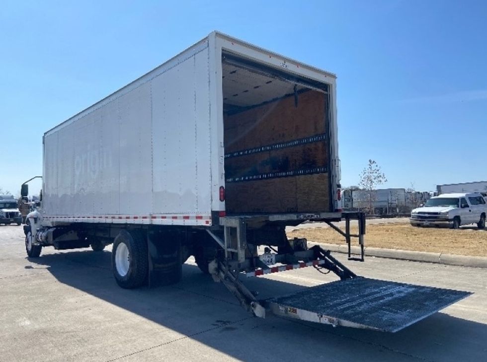 Medium Duty Box Truck-Light and Medium Duty Trucks-International-2020-MV607-San Antonio-TX-259,876\n\t\tmiles-$ 30,250 - Image 9